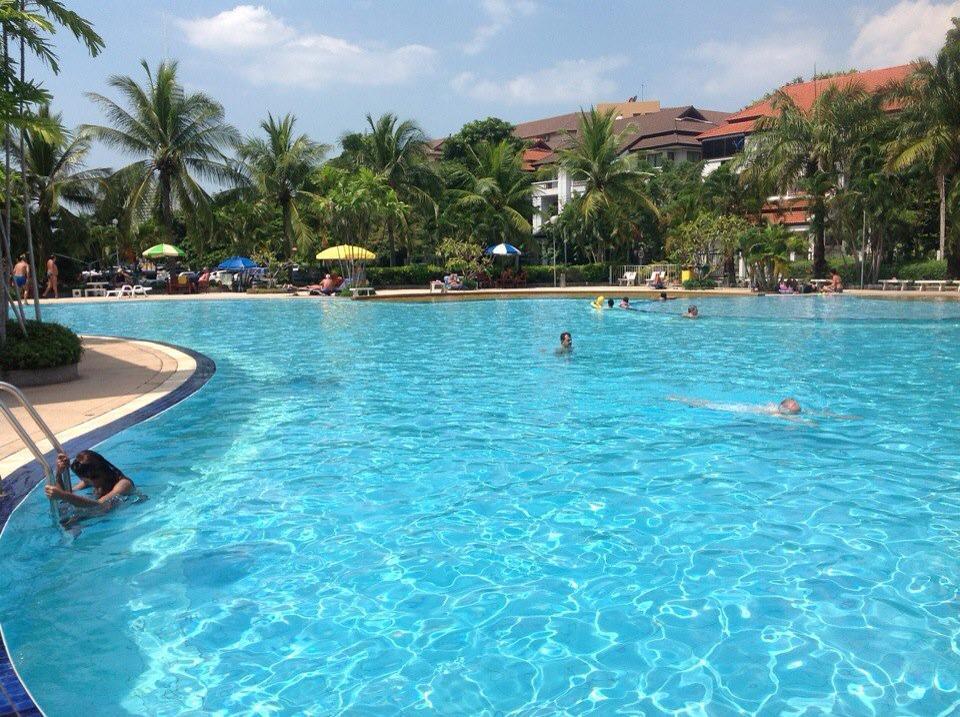 View Talay 1B Holidays Pattaya Eksteriør bilde