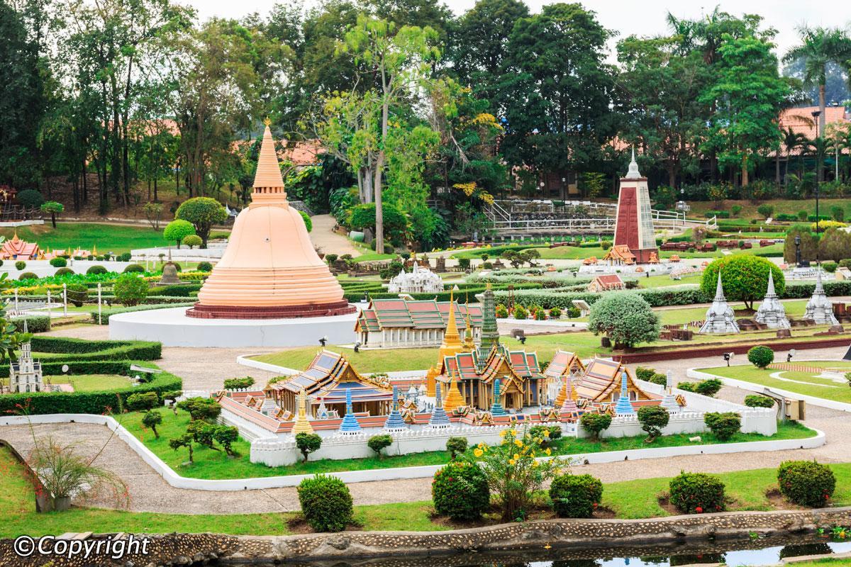 View Talay 1B Holidays Pattaya Eksteriør bilde